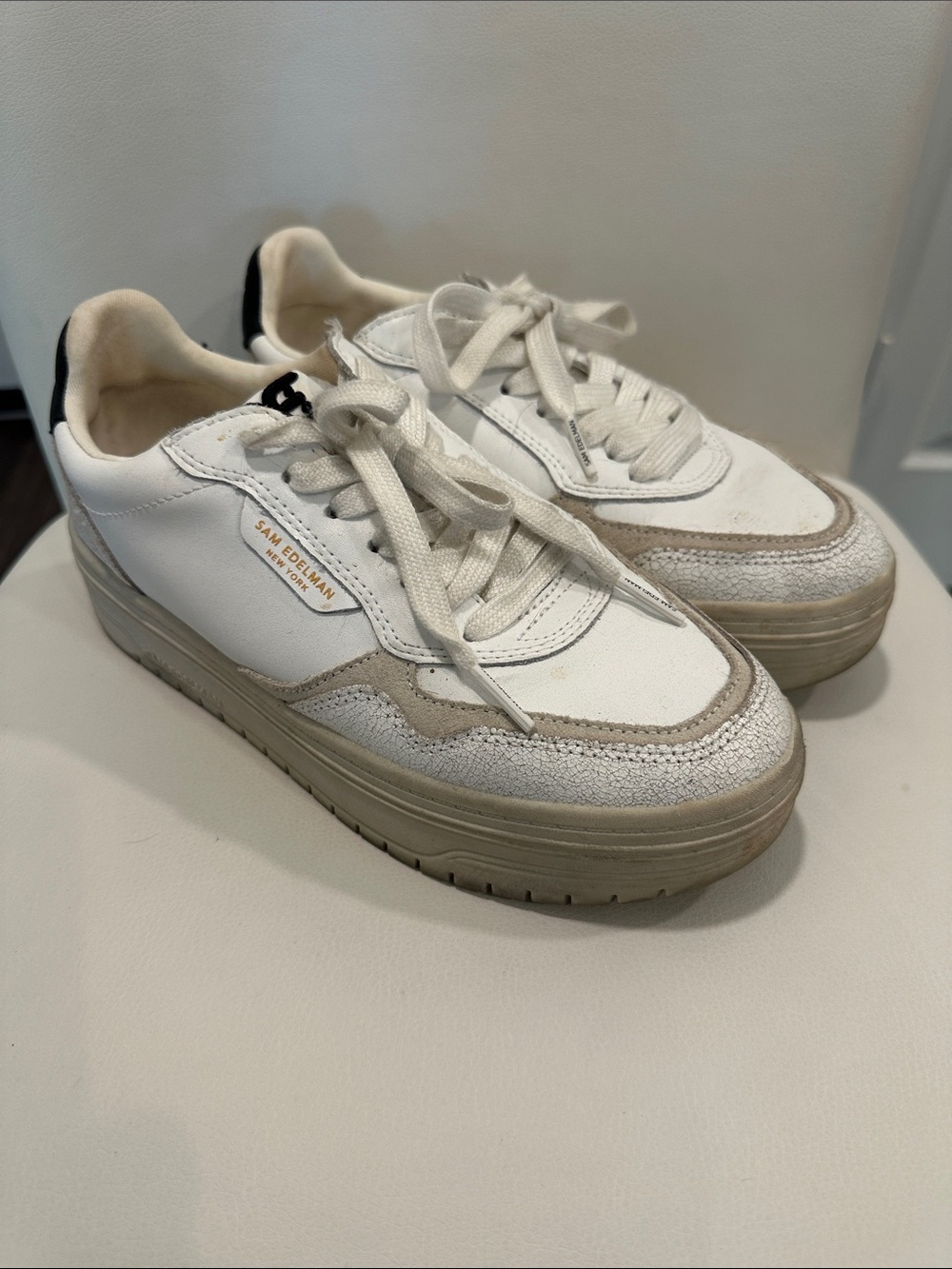 Sam Edelman White, Beige & Black Lifted Lace-Up Sneakers